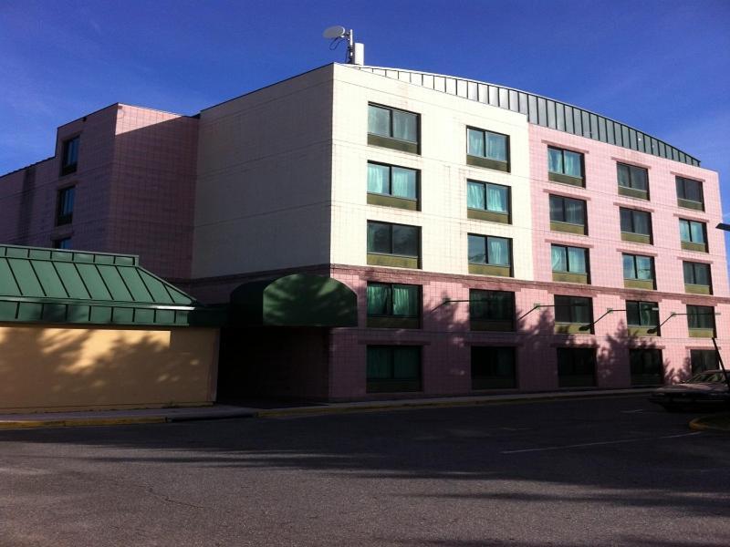 Northeast Garden Inn Laurel Kültér fotó